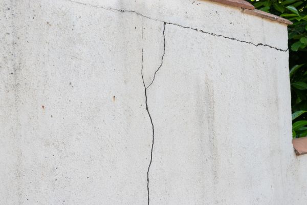 Foundation Crack Patching in Tarpon Springs