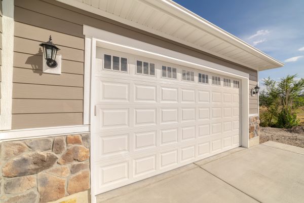 Garage Lifting in Tarpon Springs